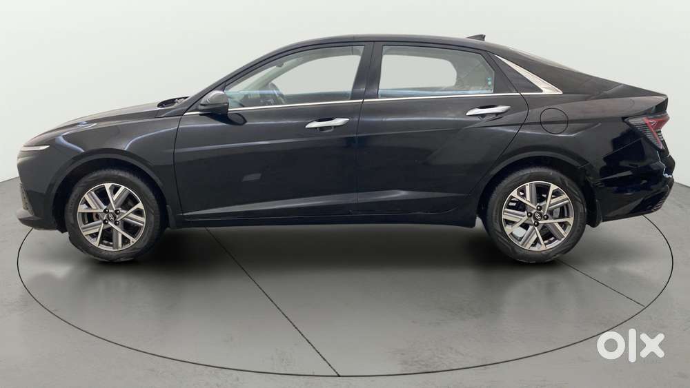Hyundai Verna 1.5 Sx (o) Ivt, 2023, Petrol