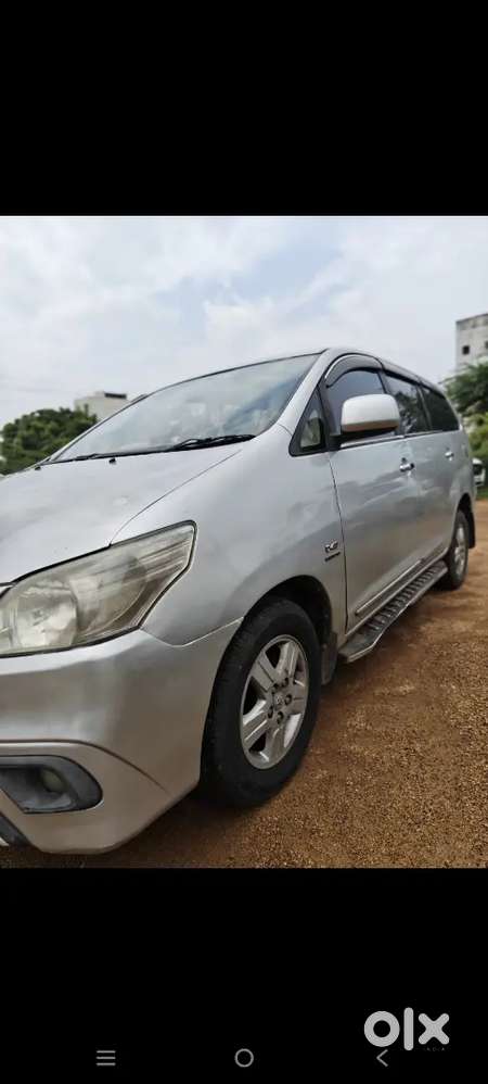 Toyota Innova 2010 Diesel 195000 Km Driven
