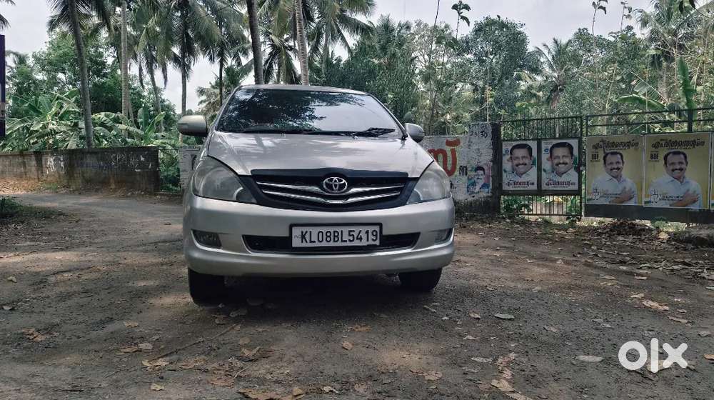 Toyota Innova 2007