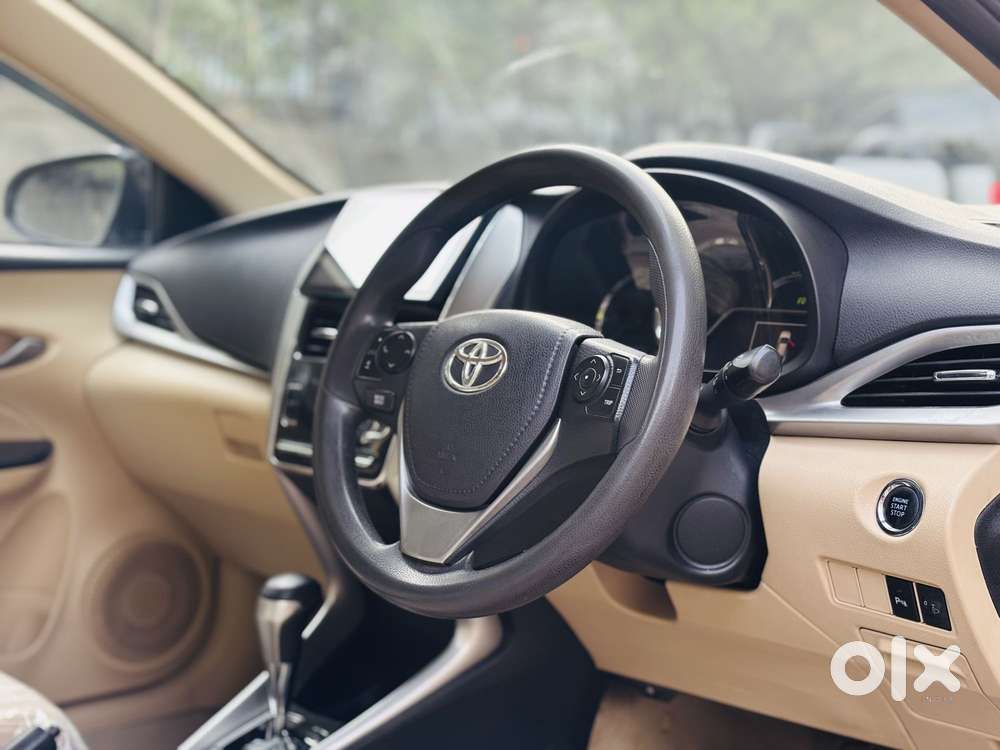 Toyota Yaris G Cvt, 2020, Petrol