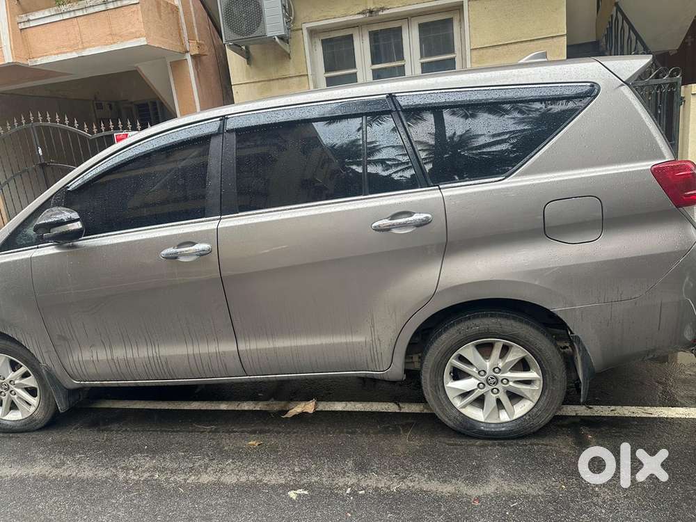 Toyota Innova Crysta 2018