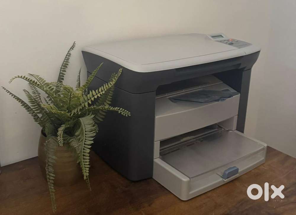 HP Printer M1005 MFP. NEAR NEW CONDITION