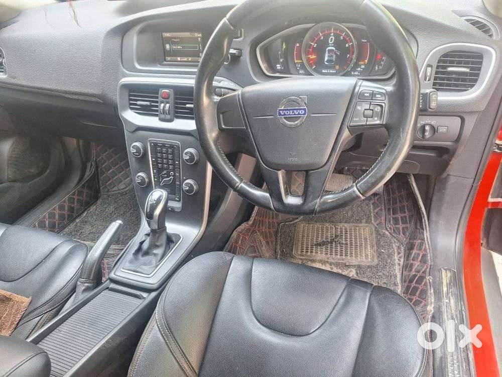 Volvo V40 Cross Country T4, 2015, Petrol