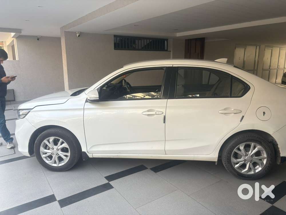 Honda Amaze Vx – Top Variant  1st Owner  Only 36,000 Km