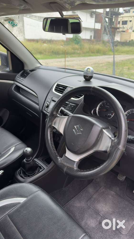 Maruti Suzuki Swift Vxi, 2015, Petrol