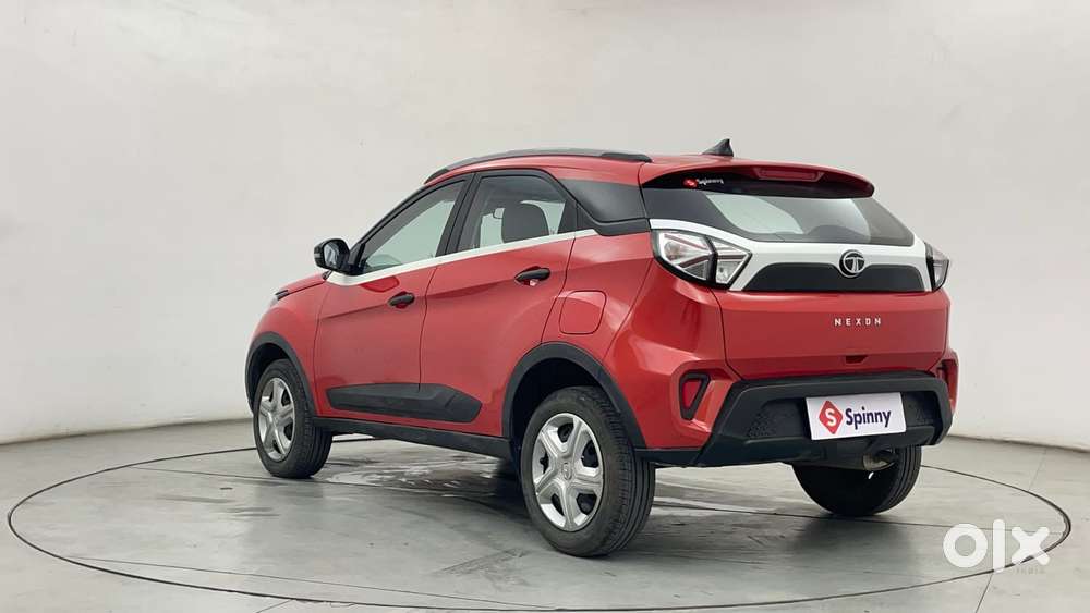 Tata Nexon 1.2 Revotron Xm (s), 2022, Petrol