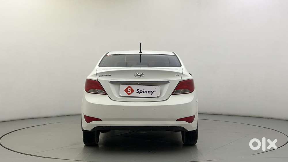 Hyundai Verna Hyundai-verna-2015-2016-1.6-crdi-s-option, 2015, Diese..