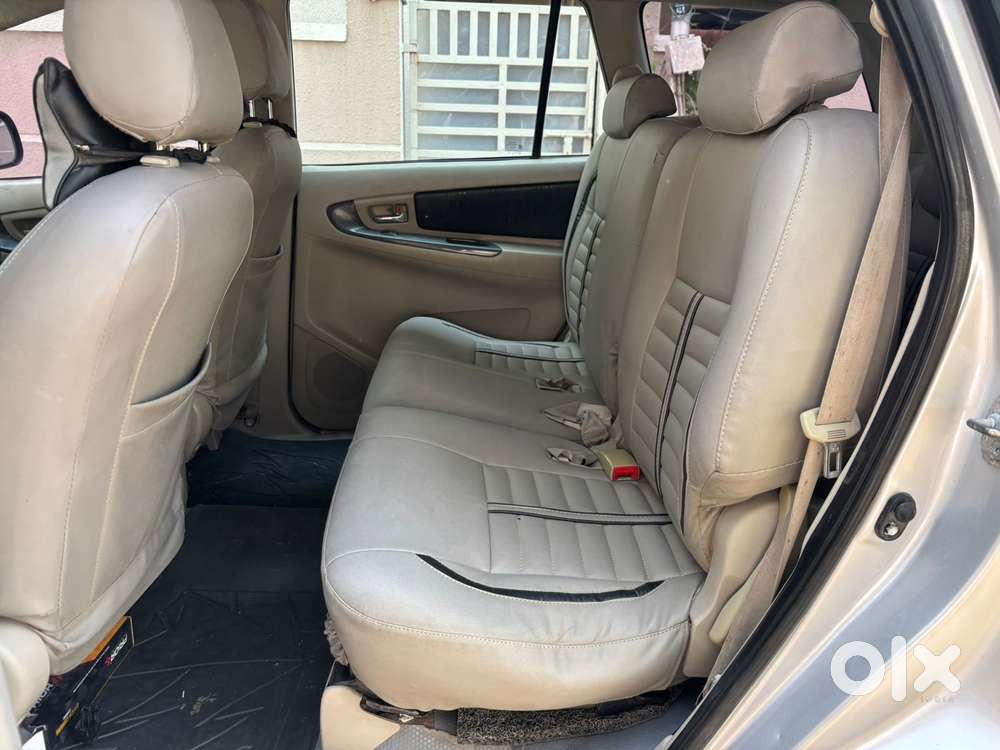 Toyota Innova 2012-2013 Aero Gx Diesel 8 Seater, 2013, Diesel