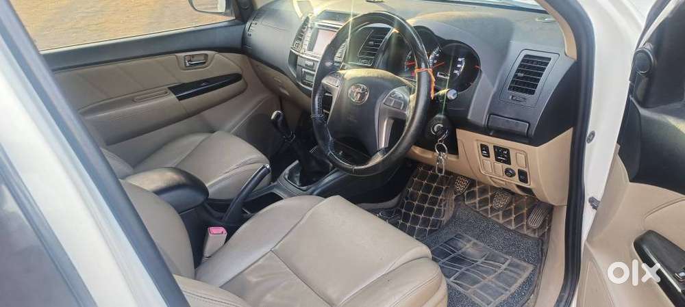 Toyota Fortuner 3.0 4x2 Mt, 2015, Diesel