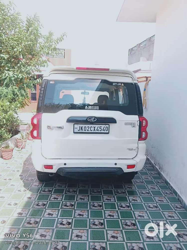 Scorpio New Condition S5 Second Top Emergency Sale