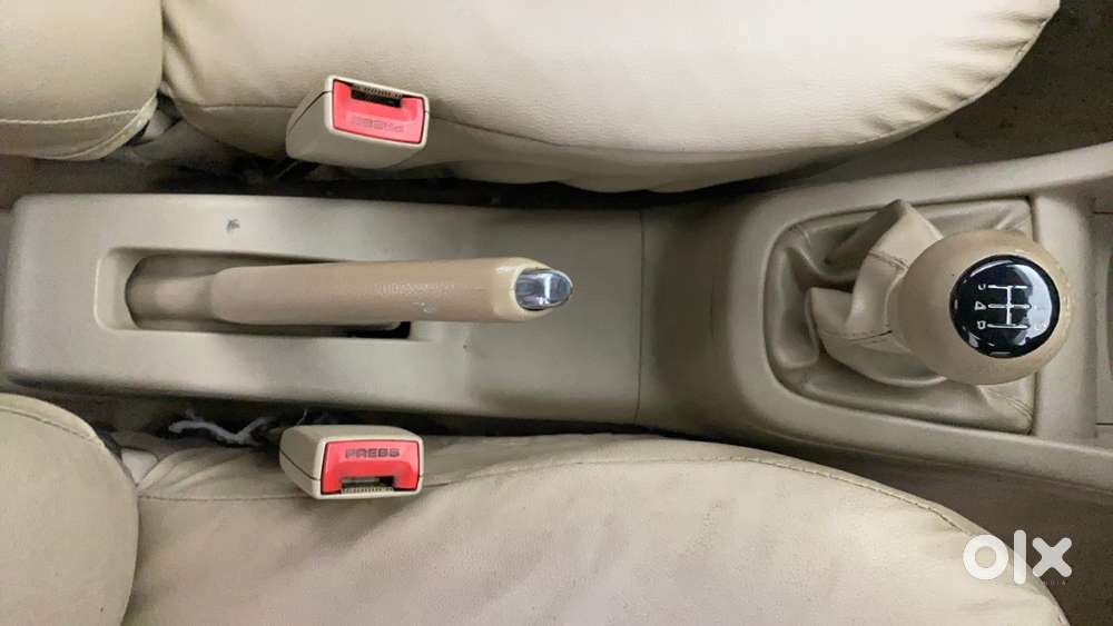 Maruti Suzuki Swift Dzire Vxi 1.2, 2014, Petrol