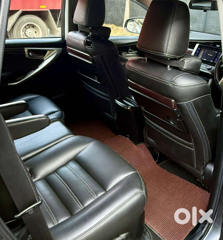 Toyota Innova 2.5 Z Diesel 7 Seater, 2016, Diesel