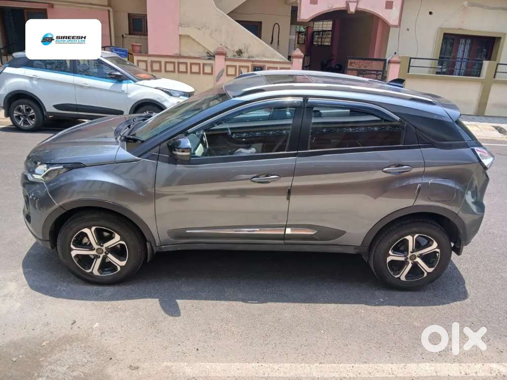 Tata Nexon 1.2 Revotron Xza Plus, 2023, Petrol