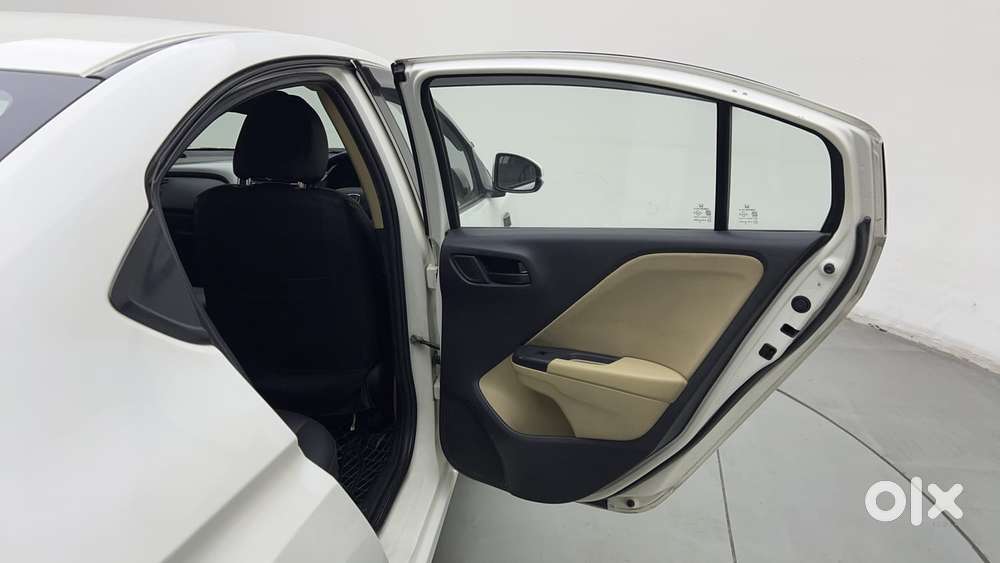 Honda City I-vtec Cvt Zx, 2016, Petrol