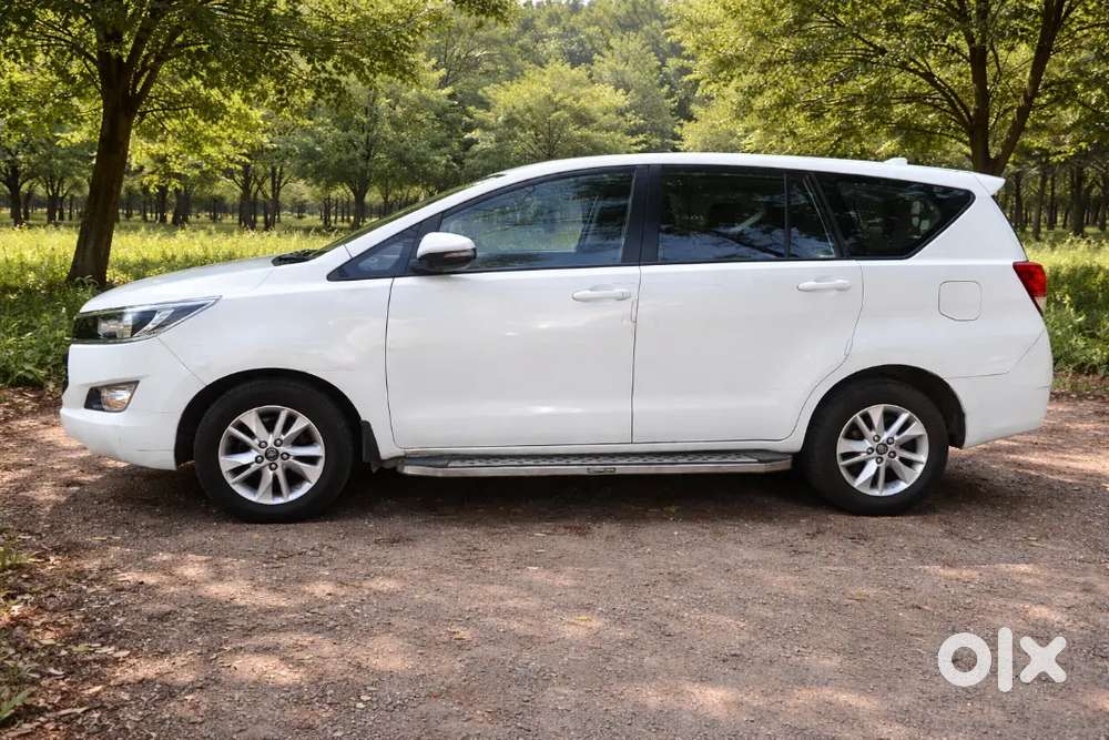 Toyota Innova Crysta 2019