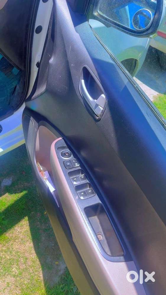 Used Hyundai Petrol 2015