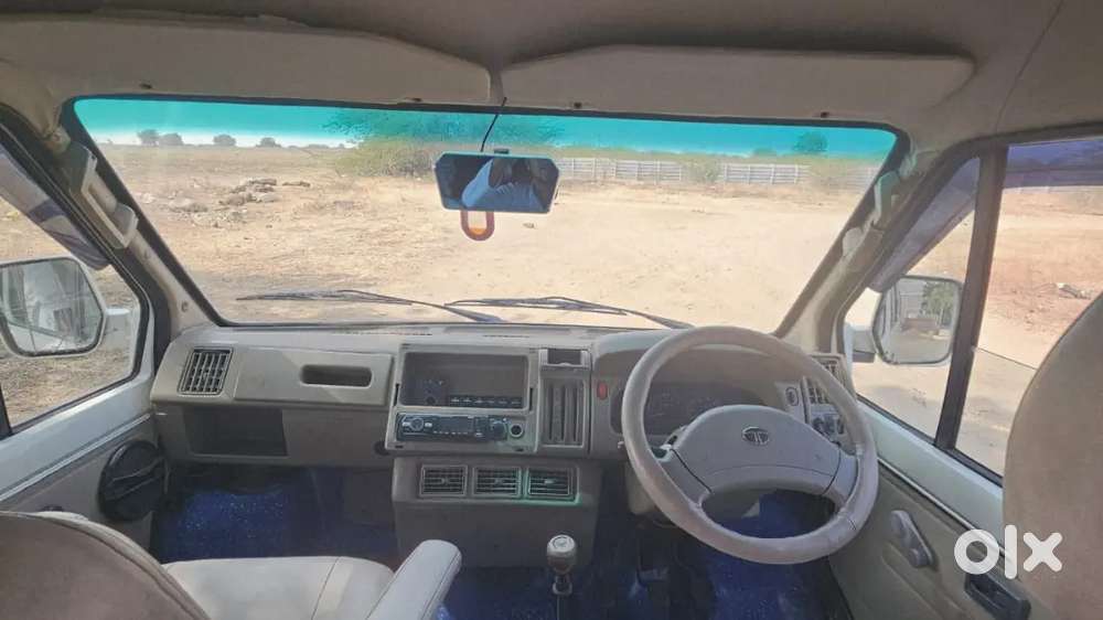 Tata Winger 2013 Diesel 60000 Km Driven