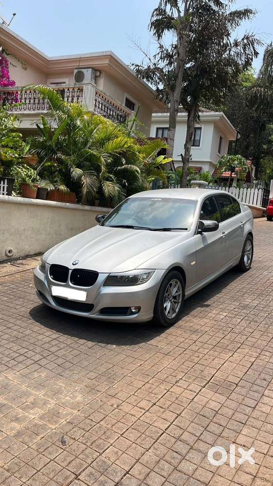Bmw 3 Series 2011 Petrol 23000 Km Driven