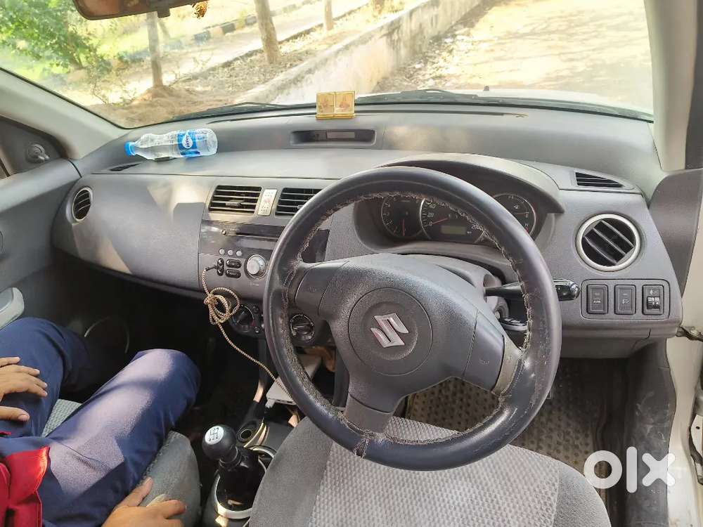 Maruti Suzuki Dzire 2010