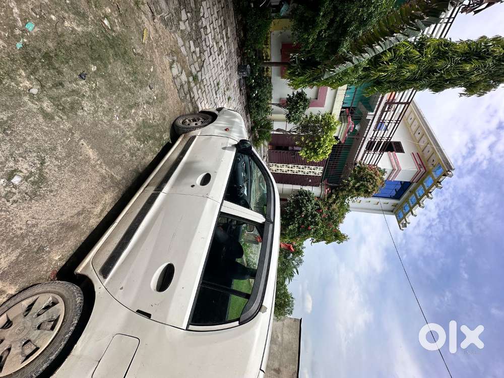 Hyundai Santro Xing 2012
