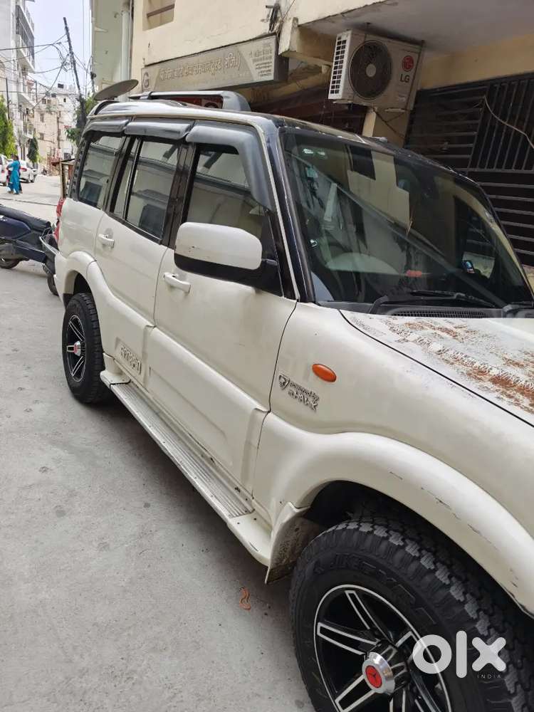 Mahindra Scorpio 2014 Diesel 130000 Km Driven