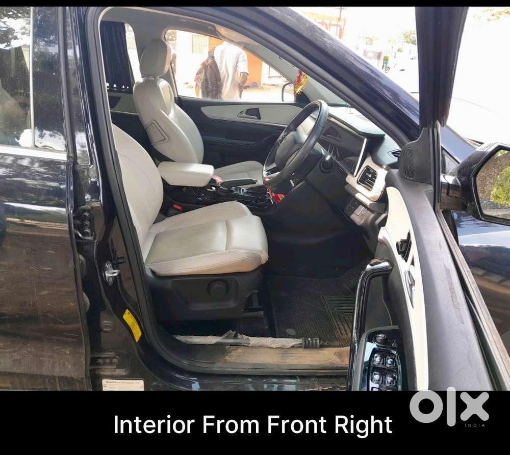 Mahindra Xuv700 Petrol 2024