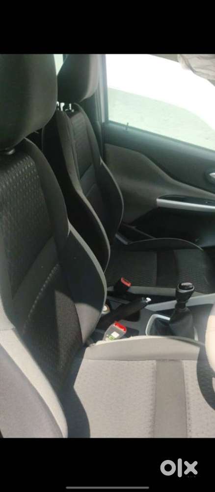 Nissan Magnite 1.0 Xv, 2021, Petrol