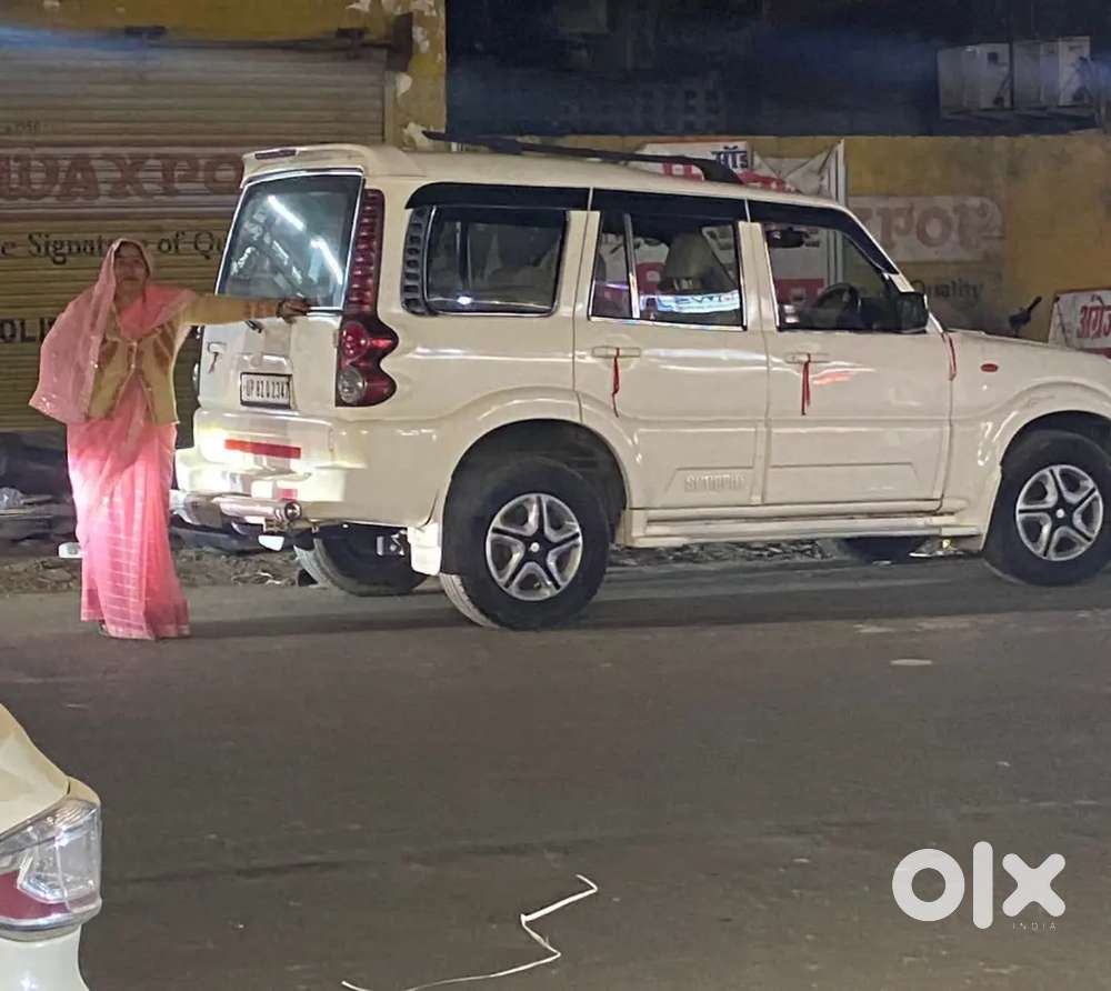 Mahindra Scorpio 2.5 Turbo 2012