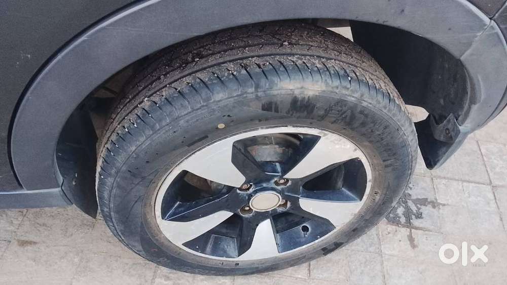 Tata Nexon 1.2 Revotron Xm, 2018