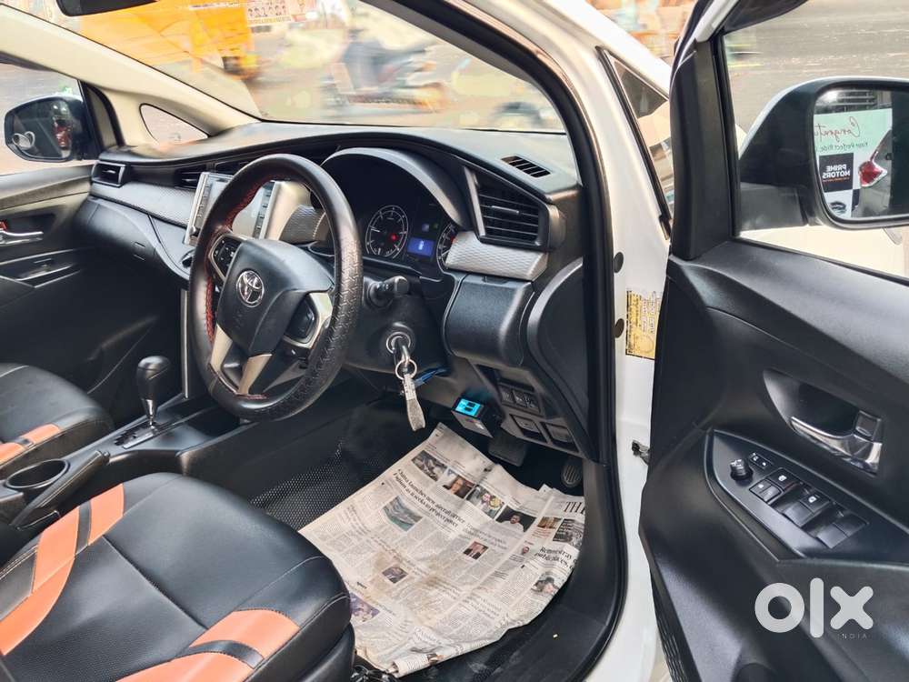 Toyota Innova Crysta 2.8 Gx At 8s, 2021, Diesel