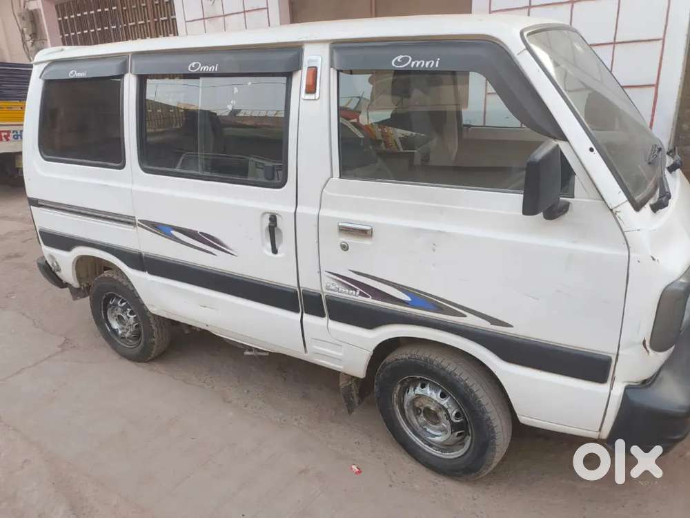 Maruti Suzuki Omni 2017
