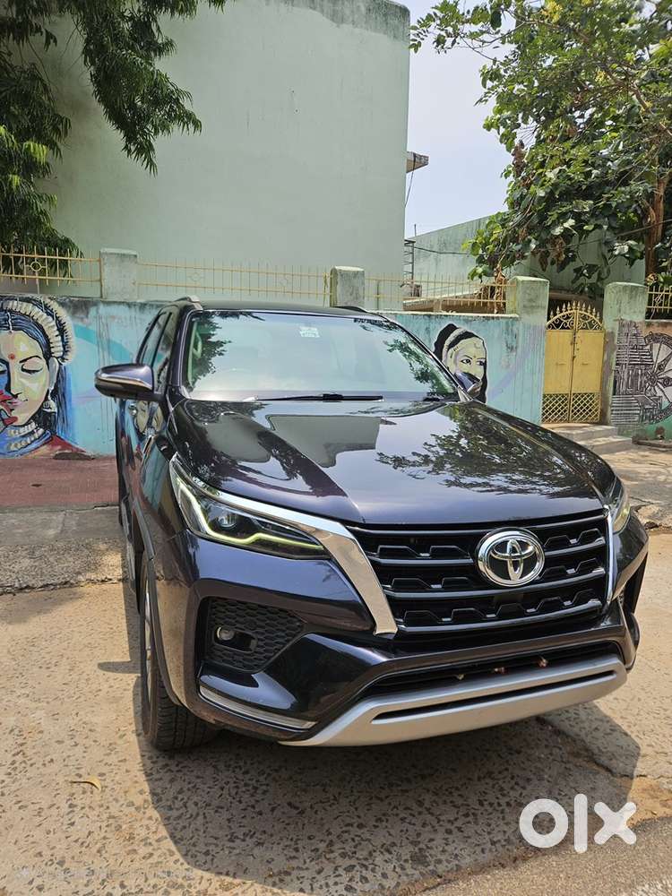 Toyota Fortuner Sigma 4