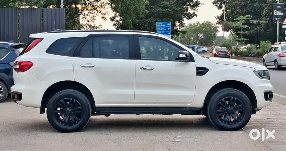 Ford Endeavour Titanium Plus 4x4 At, 2021, Diesel