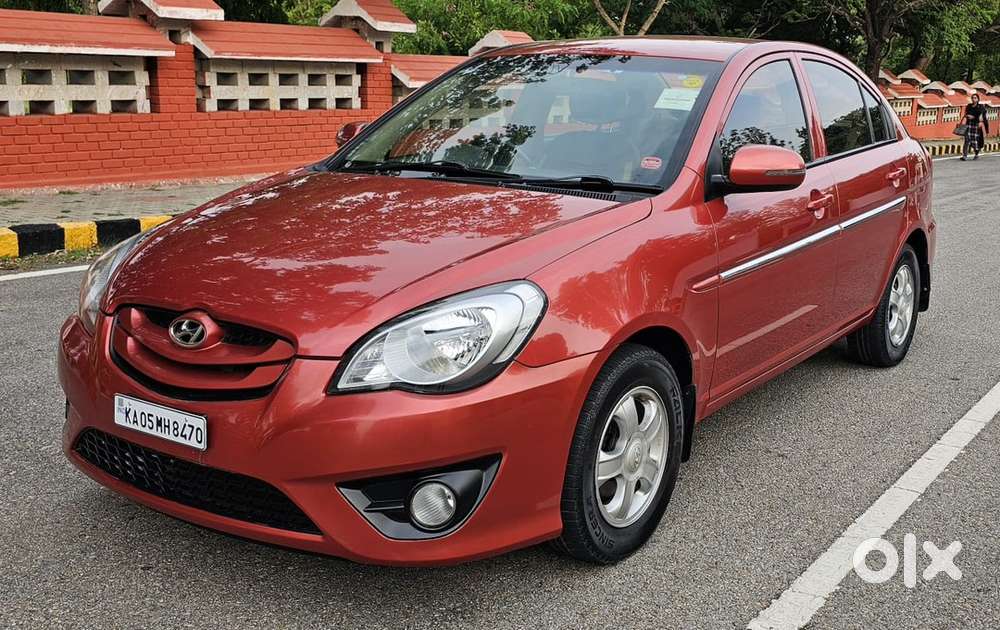 Hyundai Verna Petrol 2010 Model