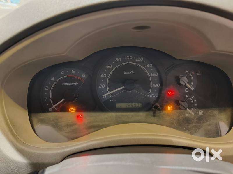 Toyota Innova 2.5 G (diesel) 8 Seater, 2011, Diesel