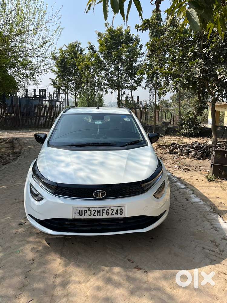 Tata Altroz Petrol 2021