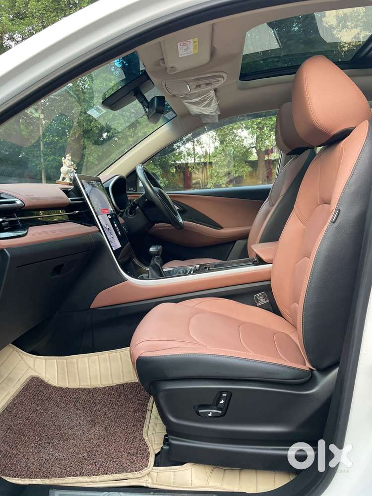 Mg Hector Plus Sharp Pro 1.5 Turbo Petrol Cvt 6 Str, 2023, Petrol