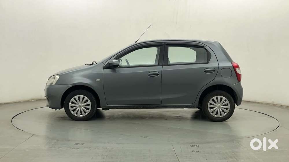 Toyota Etios Liva 1.2 G, 2013, Petrol