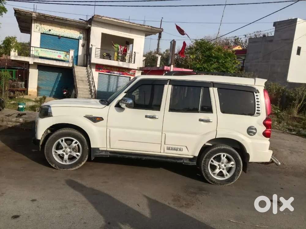 Mahindra Scorpio Diesel 2015