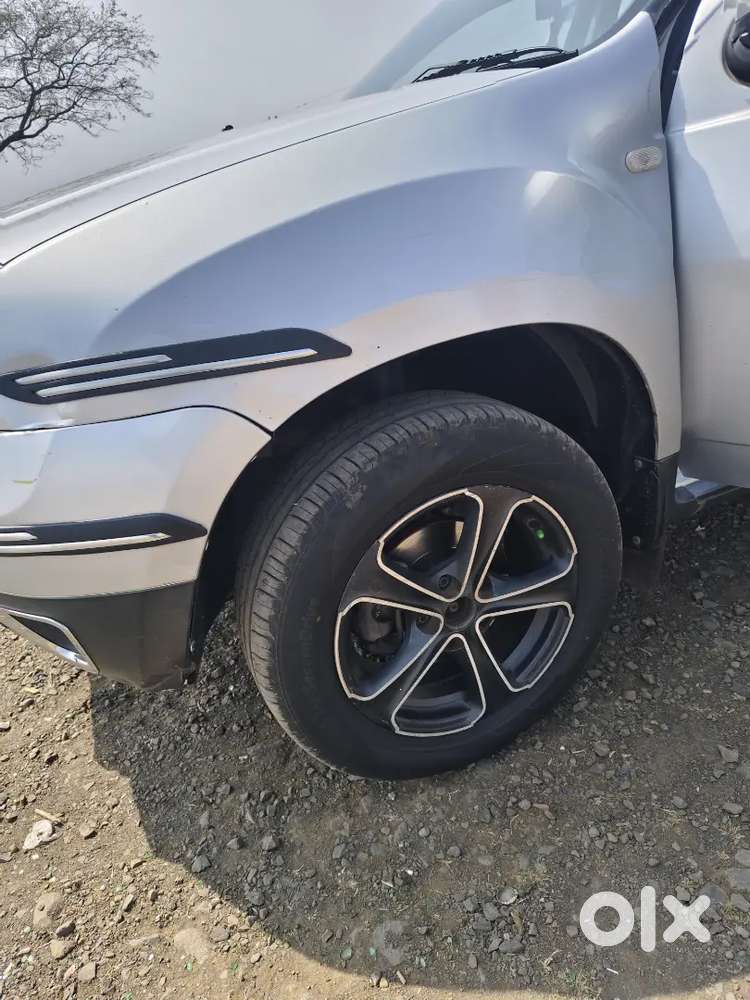 Renault Duster 2013 Diesel 140000 Km Driven