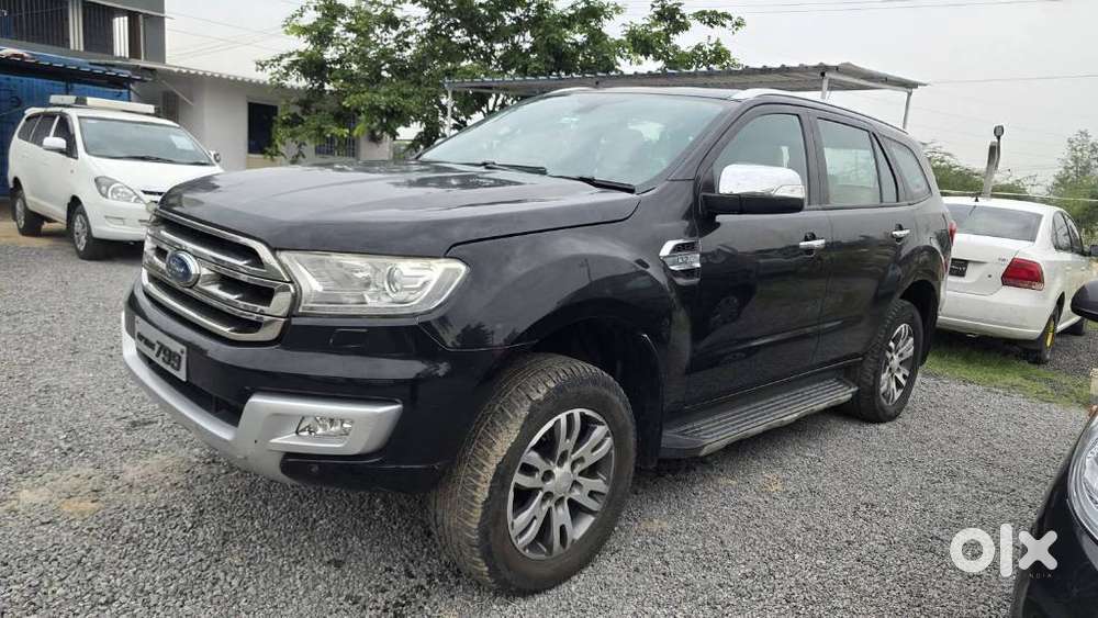 Ford Endeavour 3.2 Titanium At 4x4, 2016, Diesel