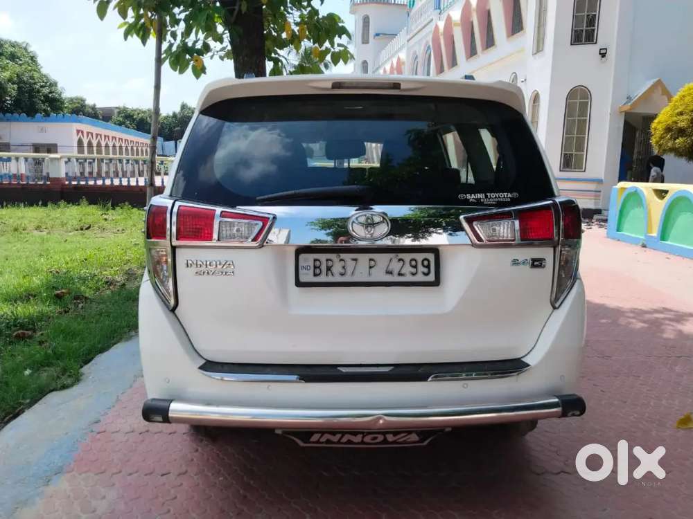 Toyota Innova Crysta 2021