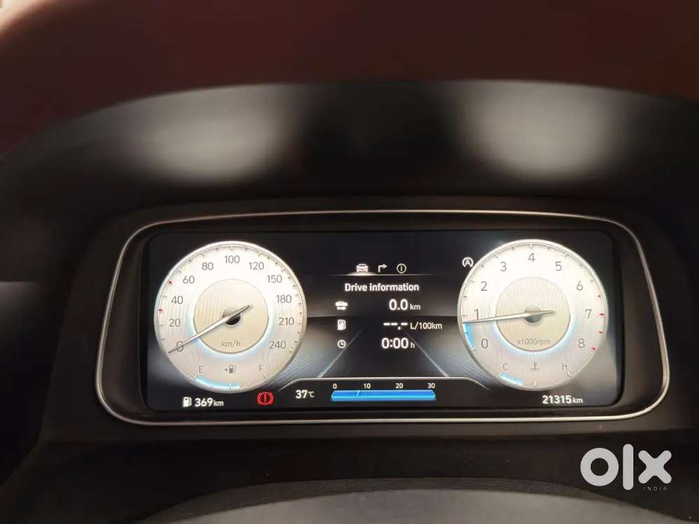 Hyundai Alcazar 2023 Petrol 21315 Km Driven