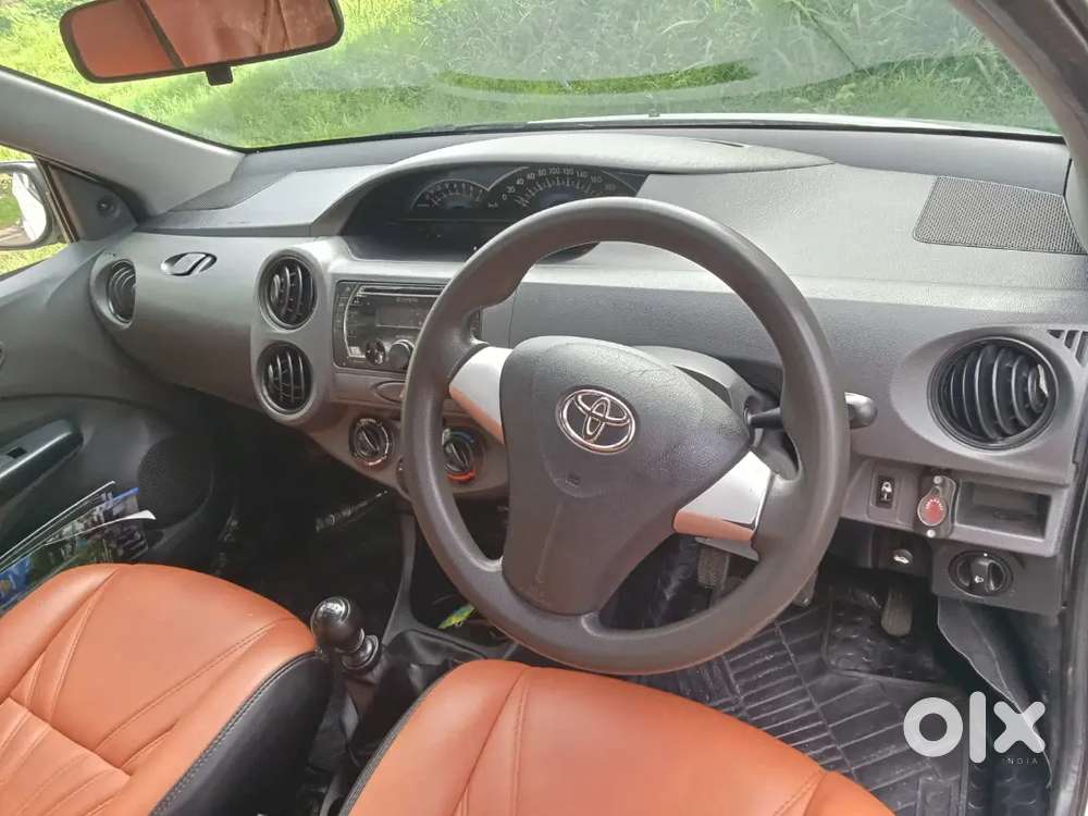 Toyota Etios 2016