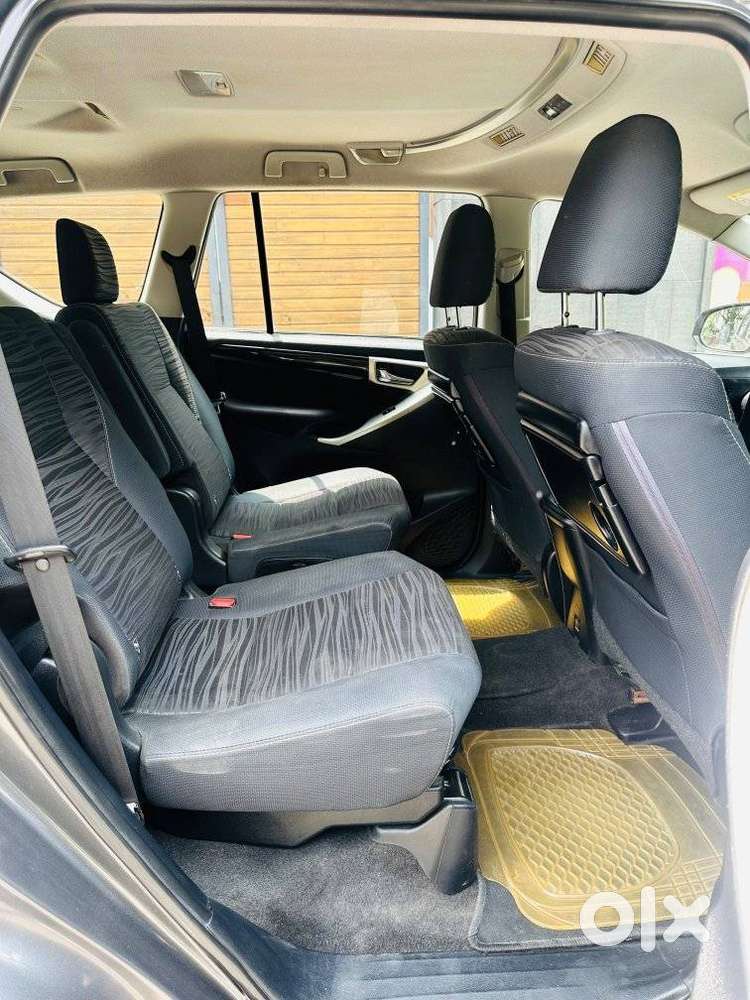 Toyota Innova Crysta 2.4 V 7 Str, 2018, Diesel