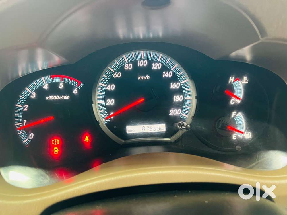 Toyota Innova, 2015, Diesel