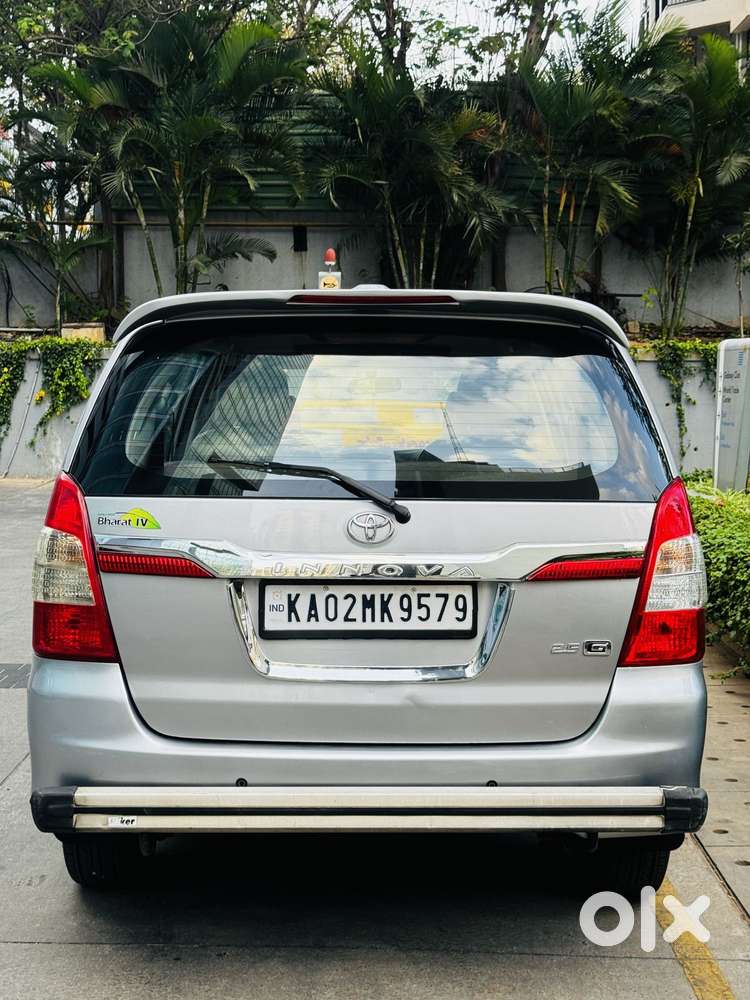 Toyota Innova 2.5 Gx (diesel) 7 Seater Bs Iv, 2015, Diesel