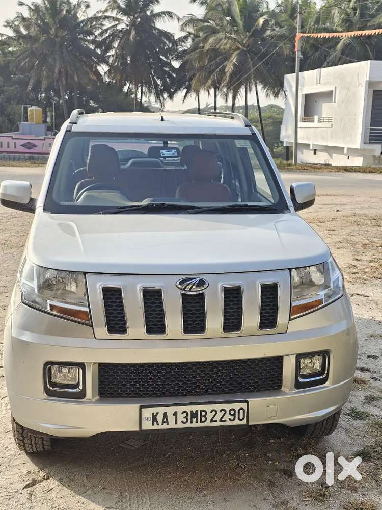 Mahindra Tuv 300  T8  2018 Diesel 75000 Km Driven.