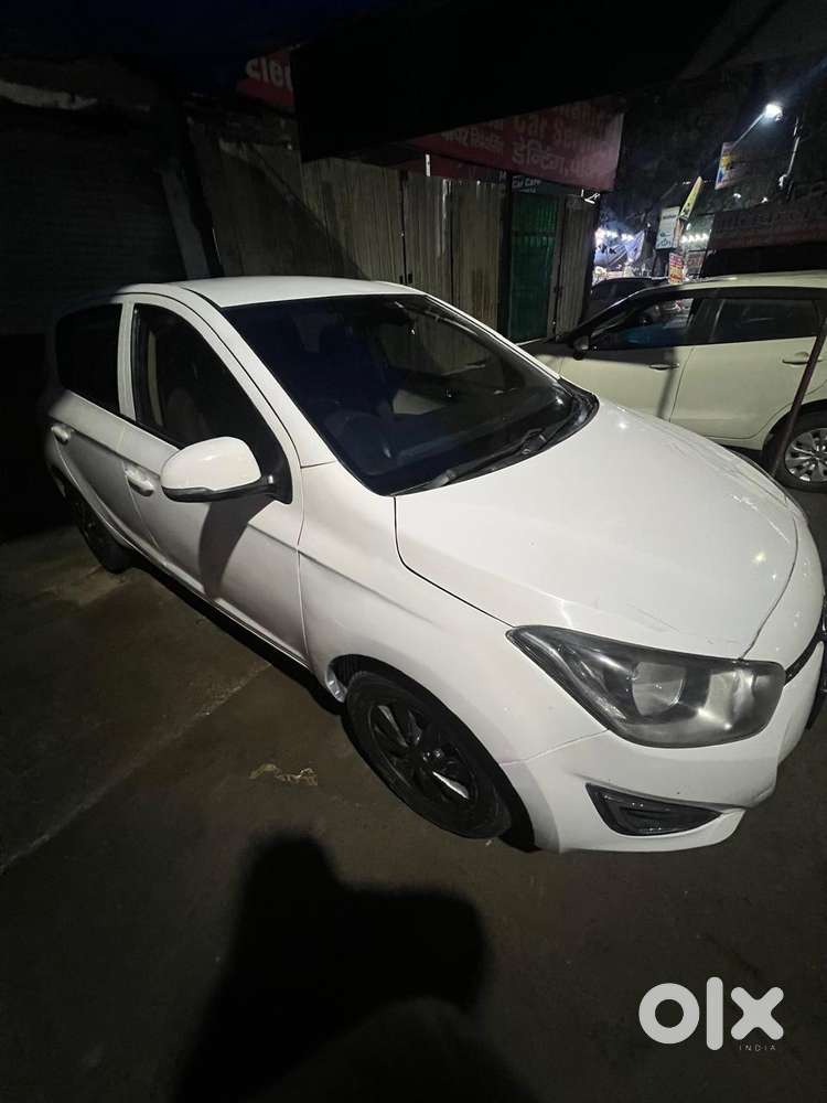 Hyundai I20 Sportz 1.2 Bs-iv, 2012, Cng & Hybrids