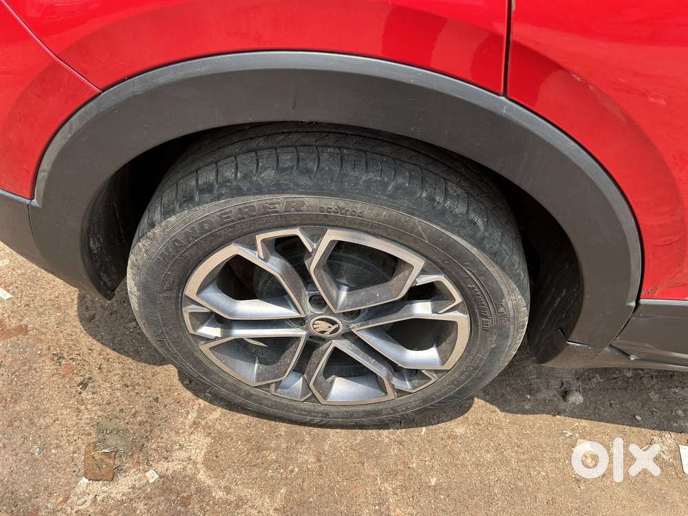 Skoda Kushaq 1.0 Tsi Style, 2022, Petrol